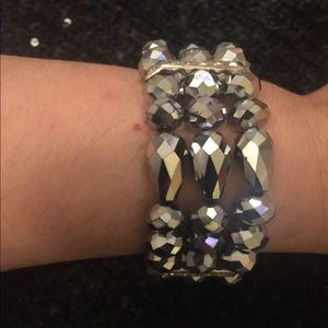 Gray beaded rhinestone stretchy bracelet Silver